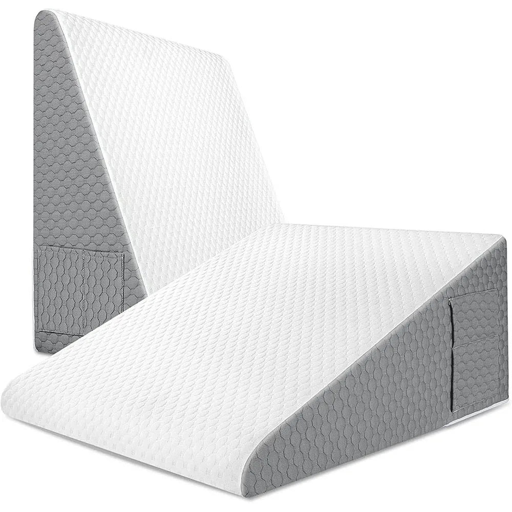 Travesseiro OrtoCune Suporte Triangular para Refluxo Ácido e Pós-Cirurgia